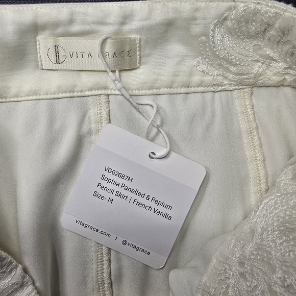 NWT Vita Grace Sophia Panelled & Peplum Pencil Skirt in French Vanilla Medium - Picture 6 of 9